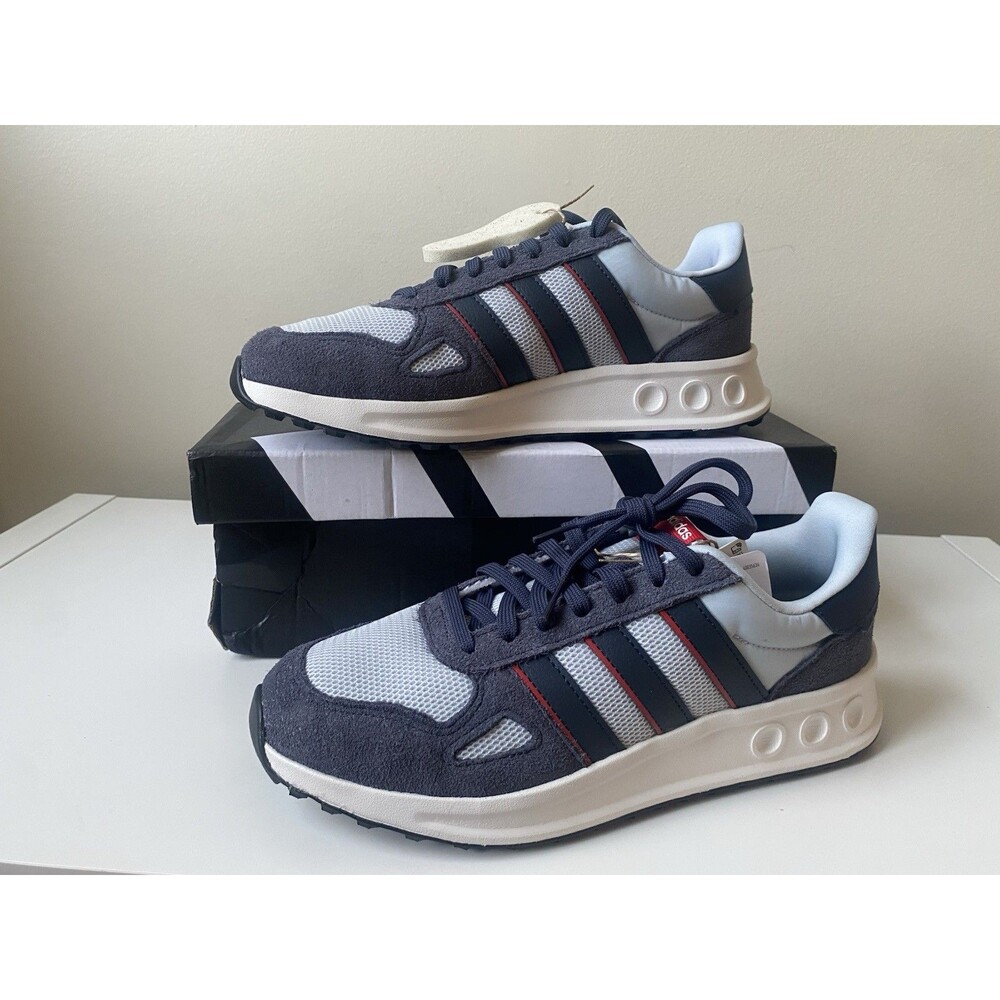 BNWT Adidas Run 84 Men’s 9 - Halo Blue / Aurora Ink / Pure Ruby